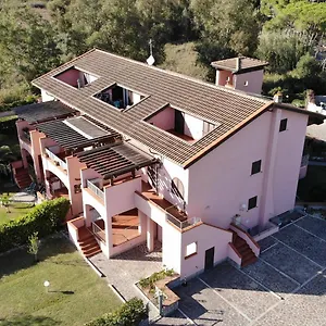 https://complesso-la-foce.it-tuscanyhotel.com
